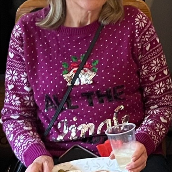 Beyonce Inspired Christmas Sweater - Picture 5 of 6